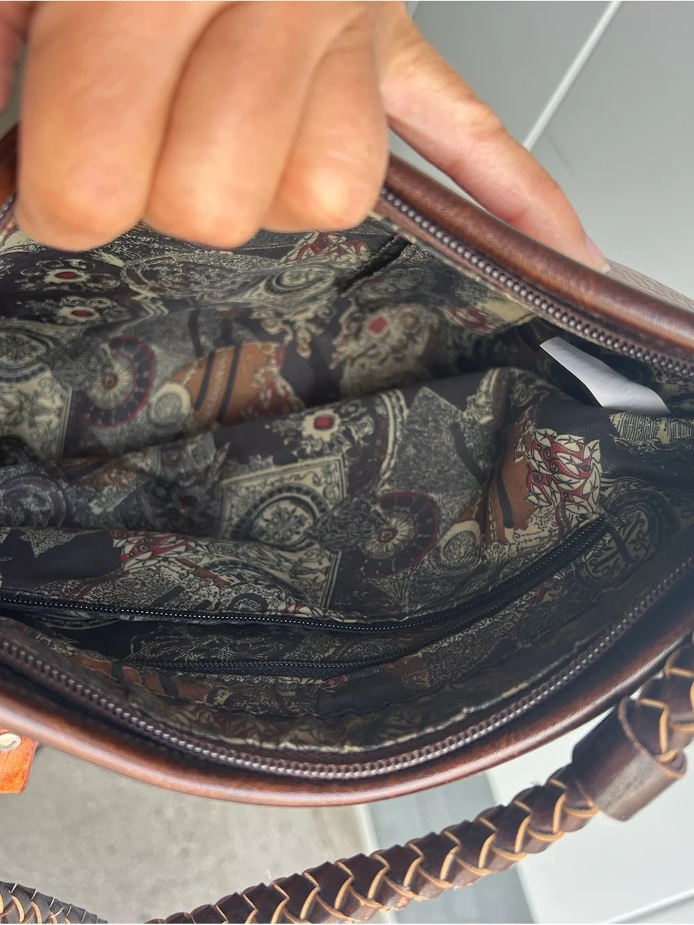 Vintage Textured Brown Leather Shoulder Bag with Heart Accent